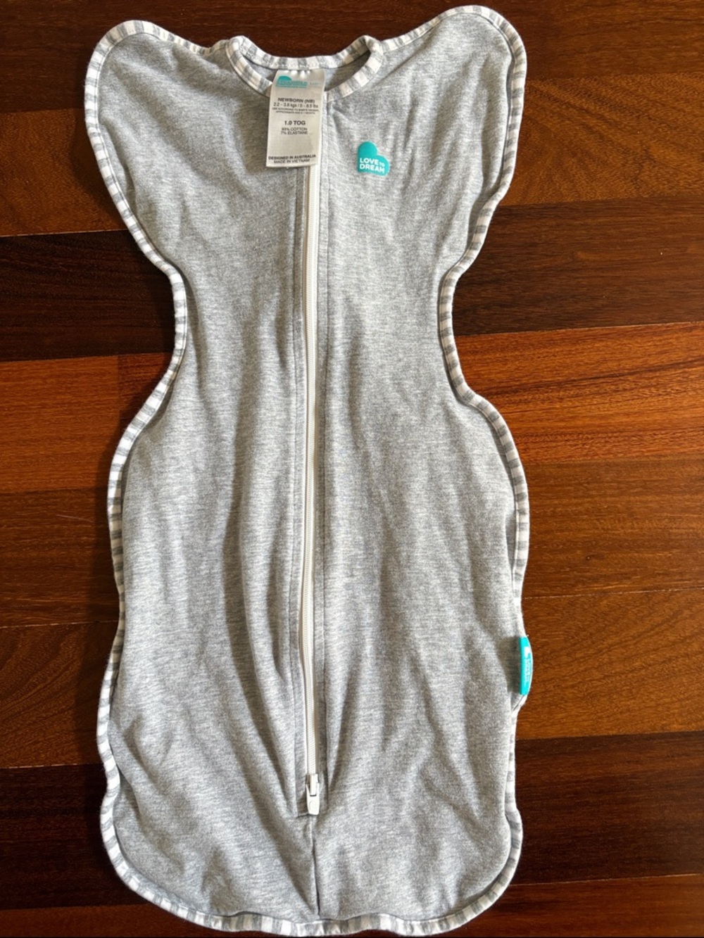 Love to Dream Gray Swaddle Sleep Sack (no tear or steins)